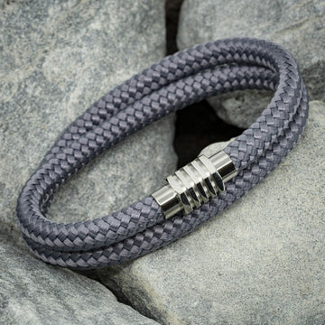 Eigen paracord armband - Grijs touw