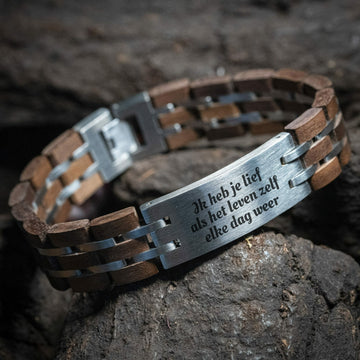 'Eigen gedicht op armband gravure' - Brede RVS Houten armband