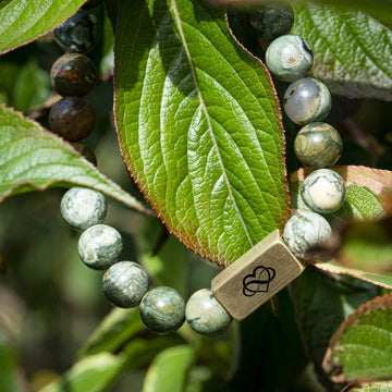 Grüner Spatzenachat – Perlenarmband „Unsere Liebe ist unendlich“