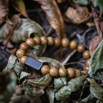 Perlenarmband aus Serpeggiante-Marmor