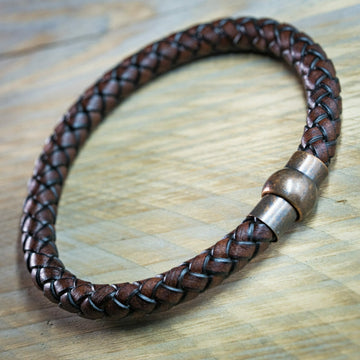 Koperen Viking armband - Geweven bruin leer