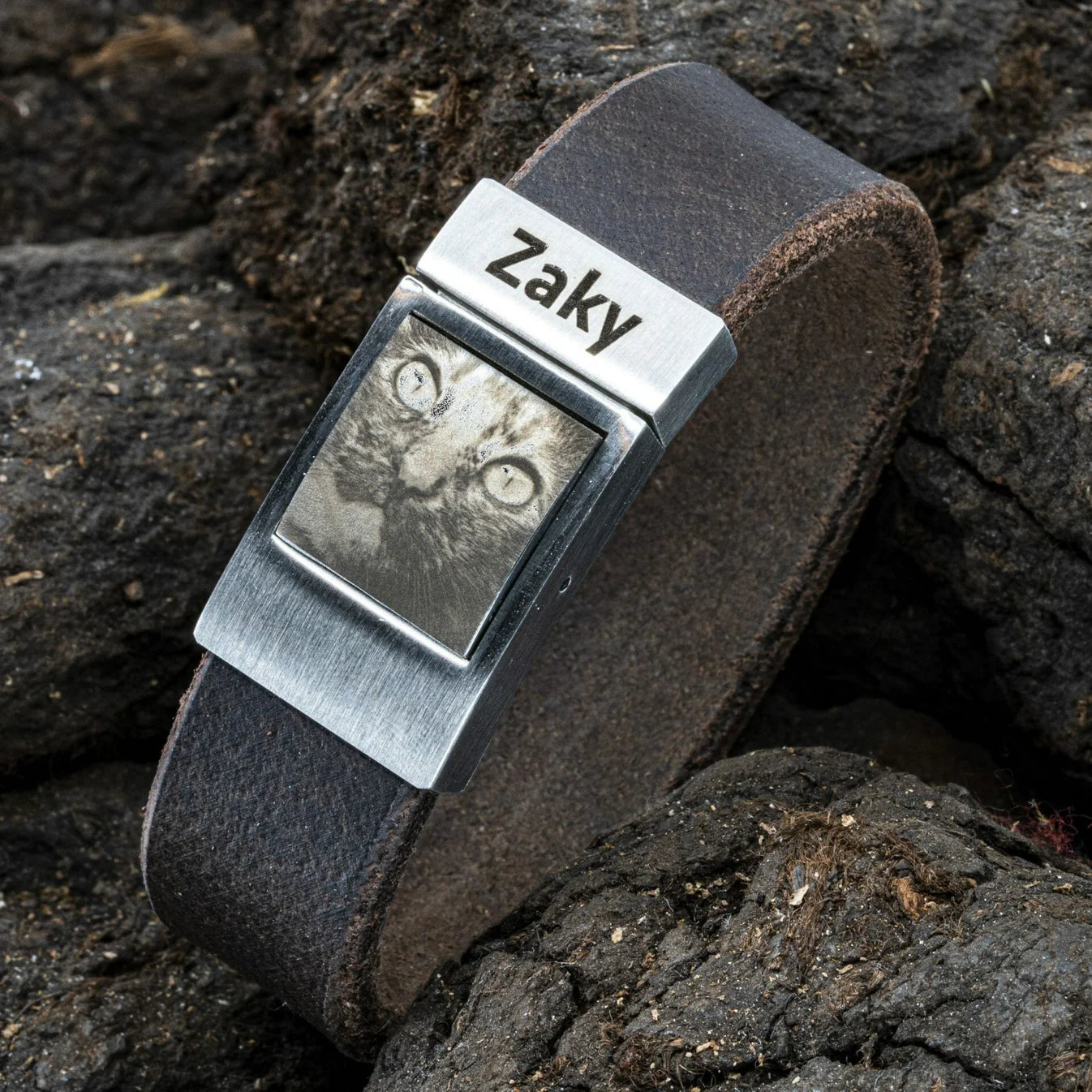 Eigen kat gegraveerd als Foto op armband: Een Unieke Manier om je Geliefde Huisdier te Herdenken