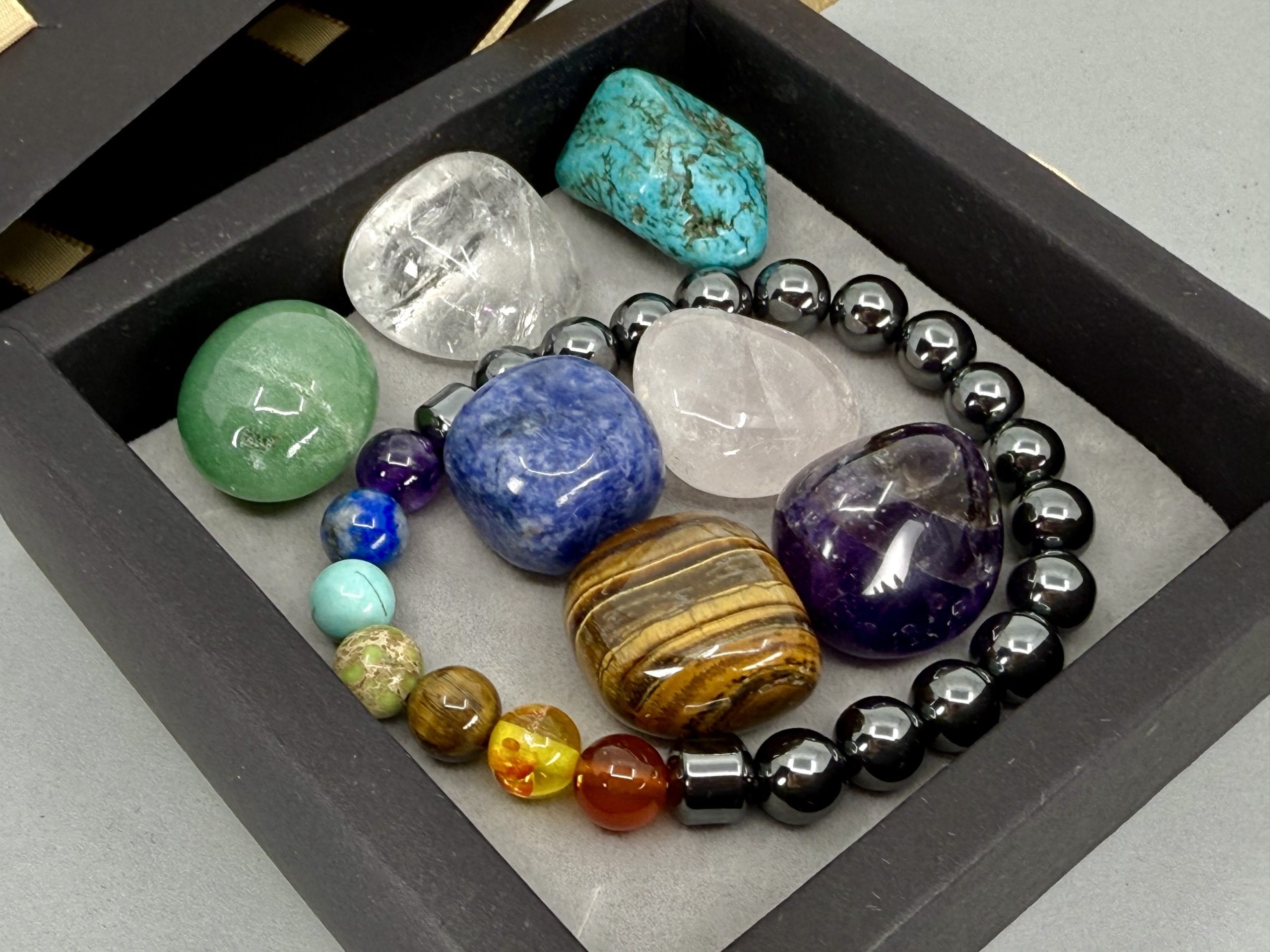 7 Chakra stenen & Hematiet Armband