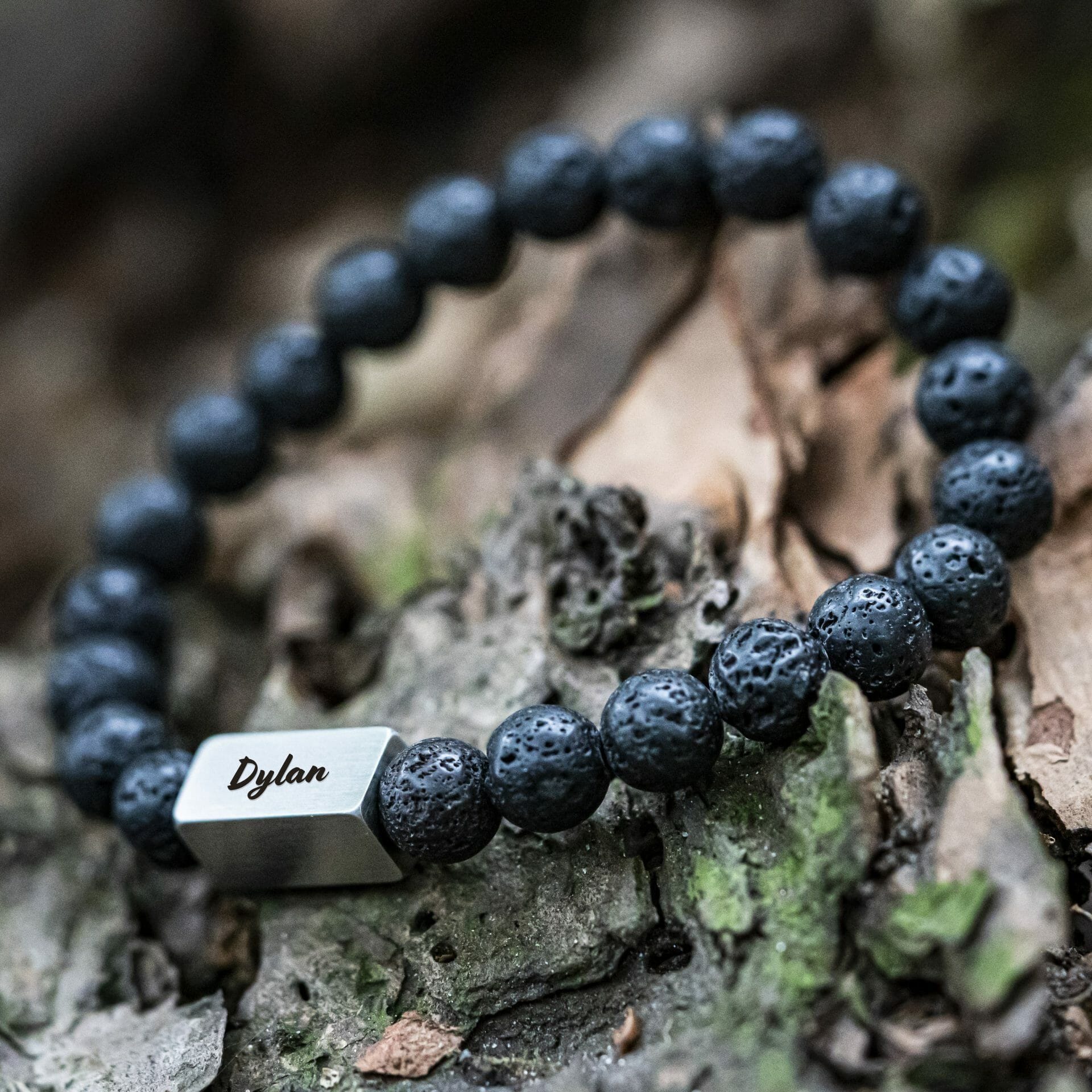 Lava Stenen Kralen Armband met Naamgravure