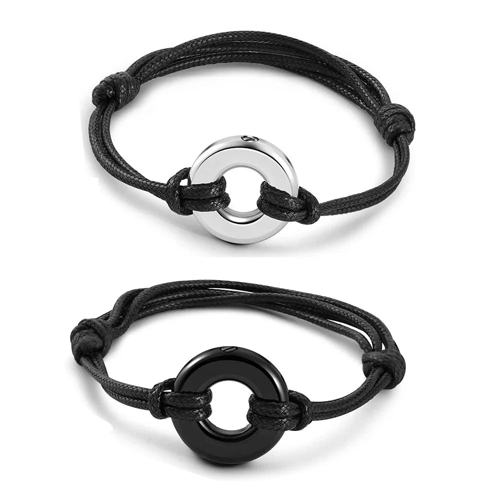 Zwarte Urn Armband – Verstelbaar leer + Askamer met Gravure