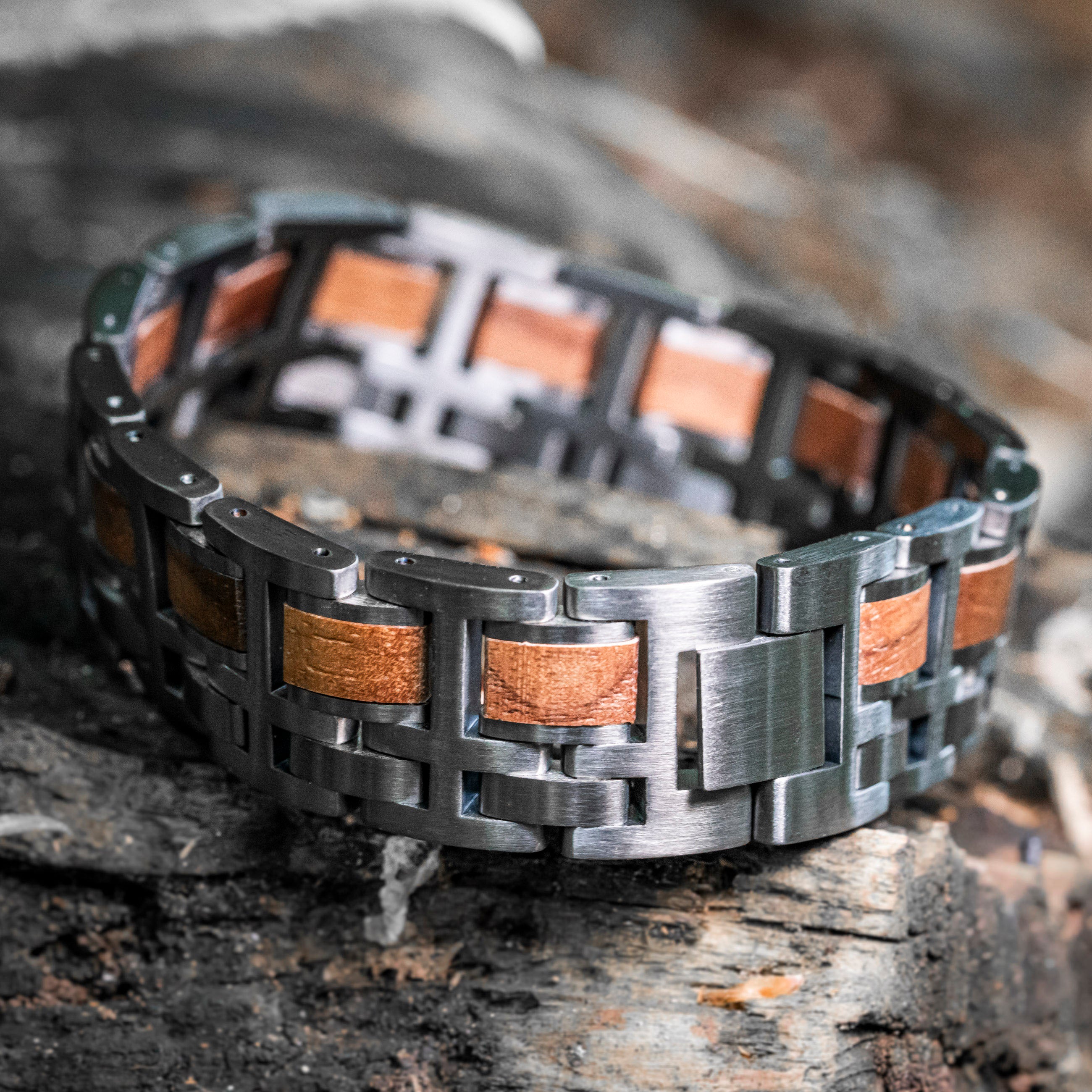 Rockstar – Limited Edition (TimberWood) – Houten armband
