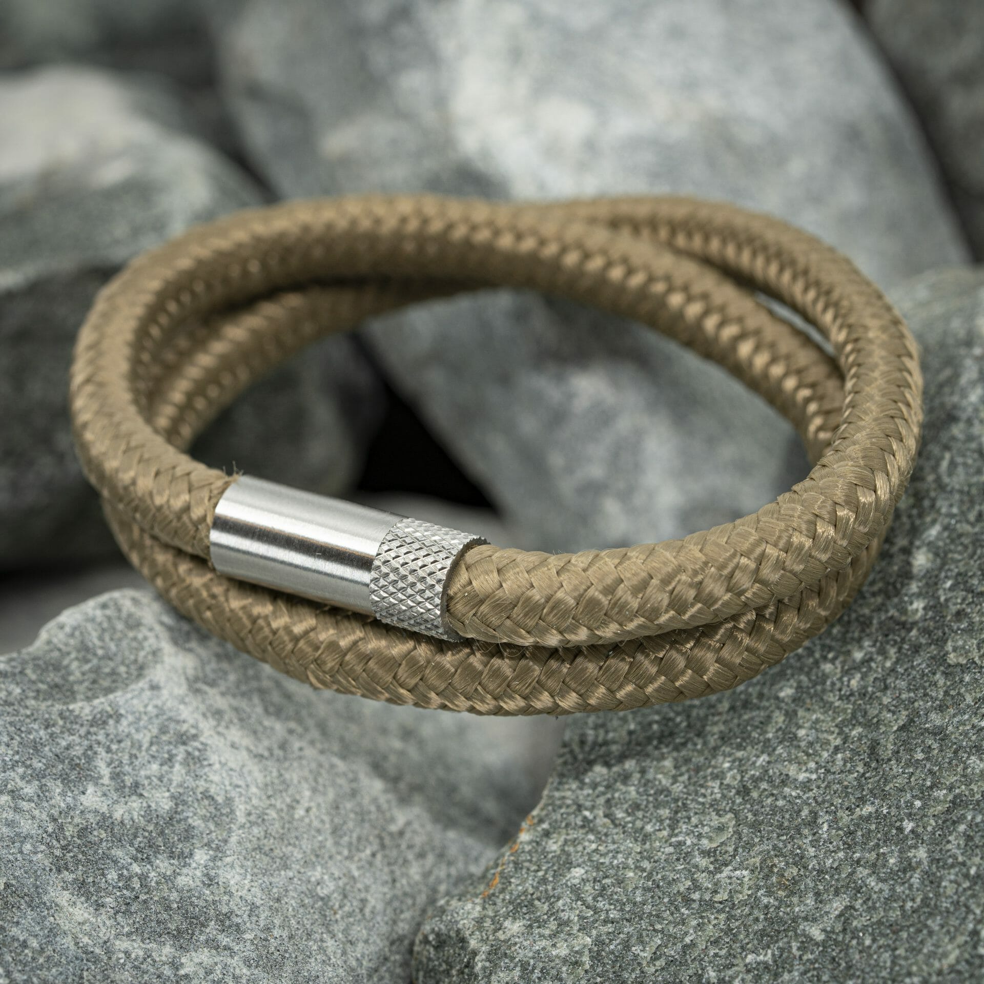 Navy™ Armband – Khaki Touw