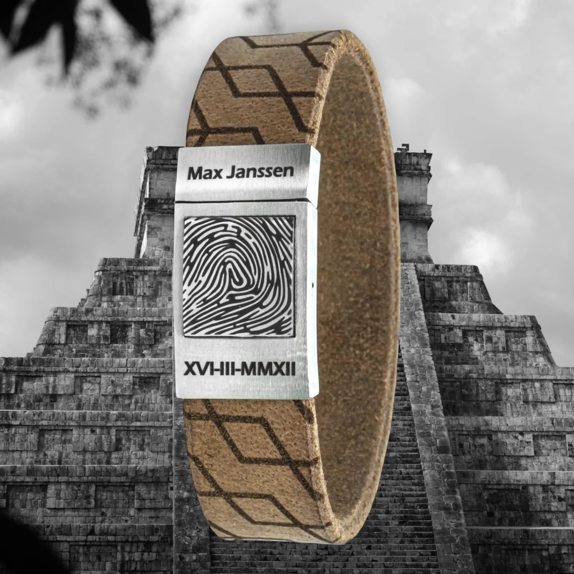 Mayans – Eigen vingerafdruk armband van Vintage leer