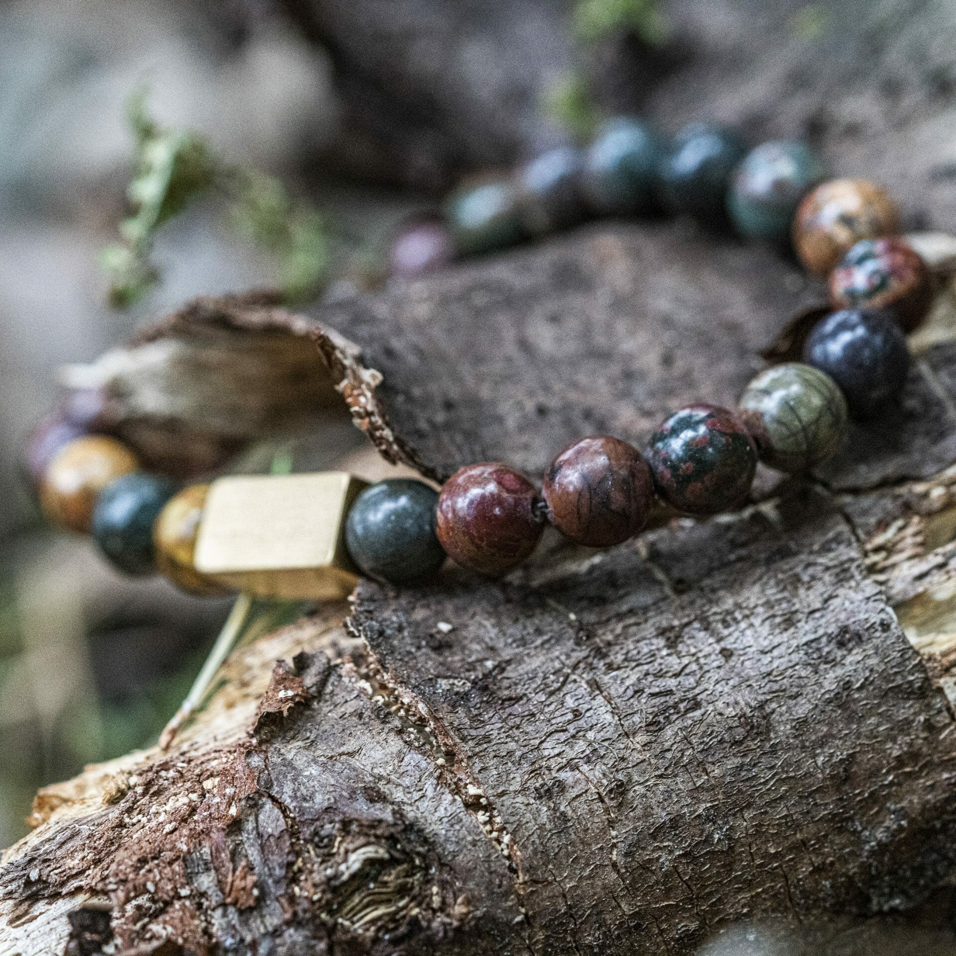 Picasso - Kleurrijke 8mm Jasper kralen armband