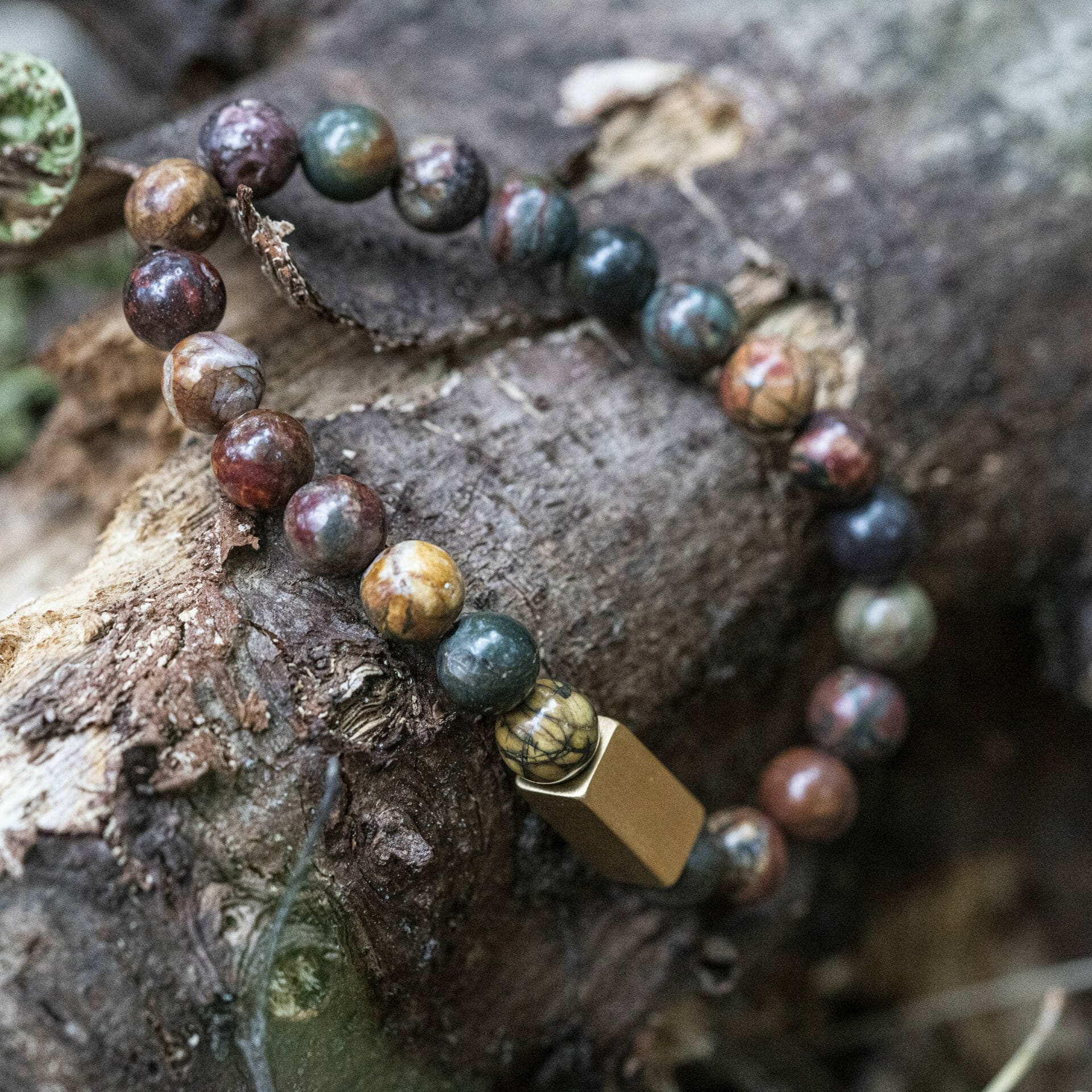 Picasso - Kleurrijke 8mm Jasper kralen armband