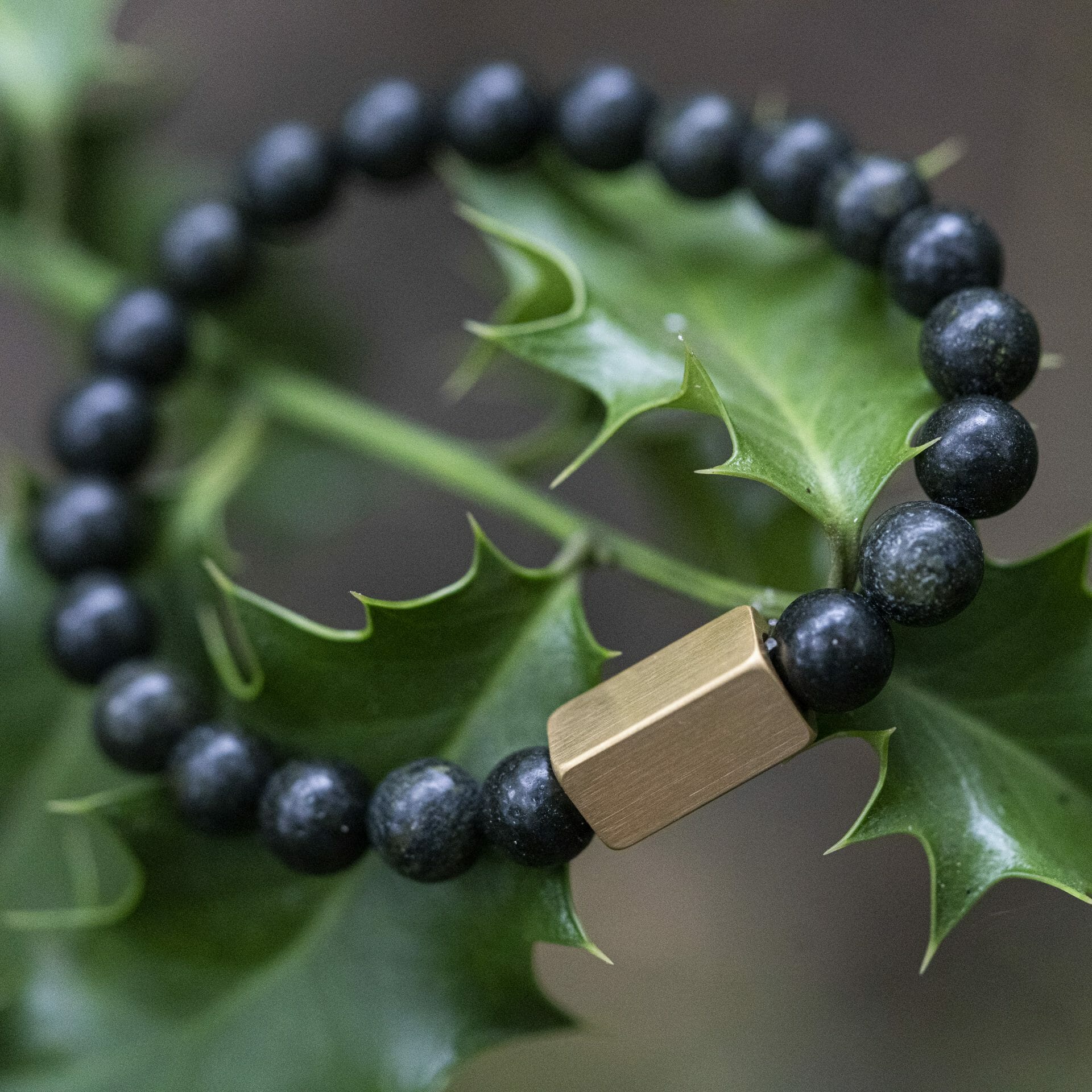 Donker Groene Serpentine - Chakra Kralen armband