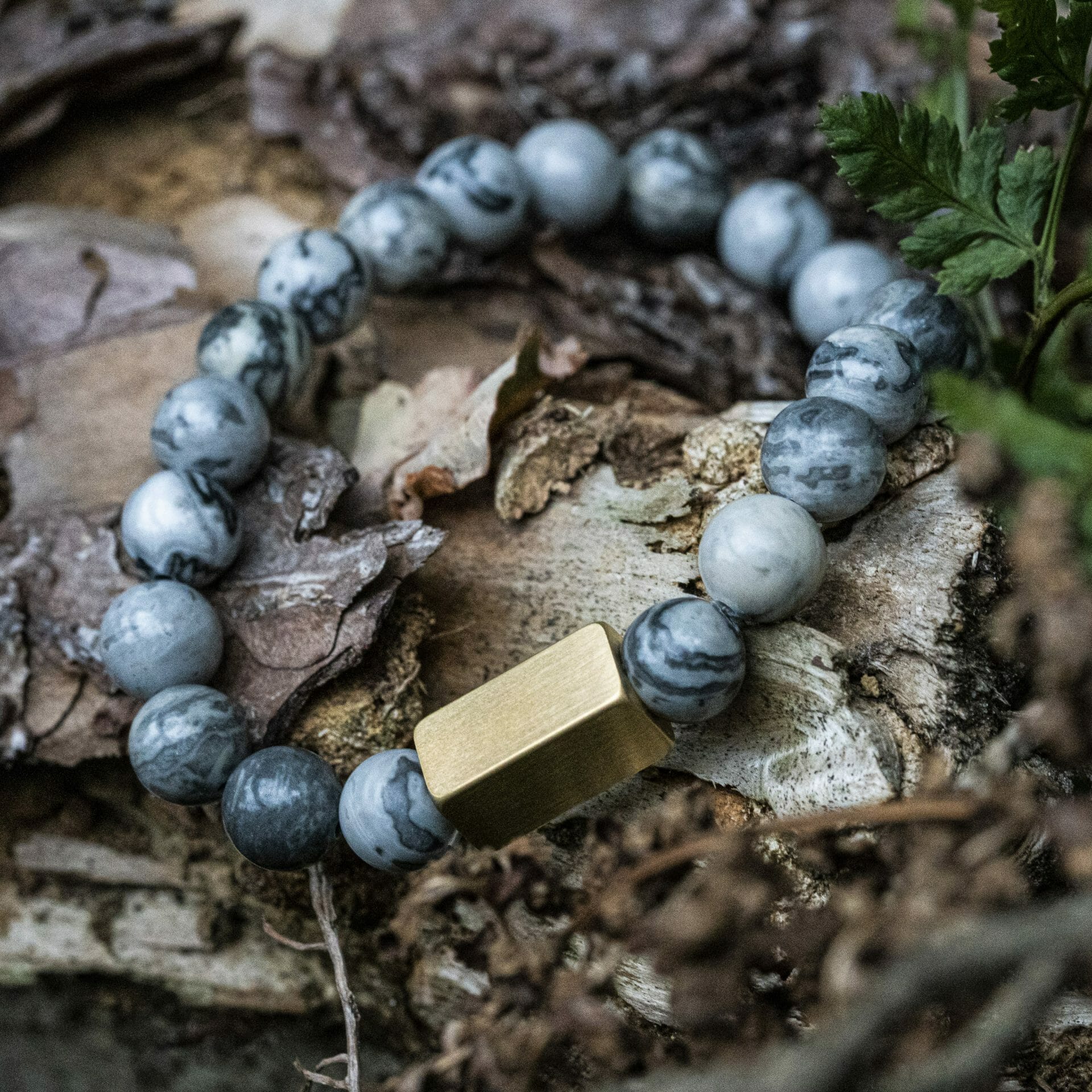 Grey Map Stone Gold Jasper – Kralen armband
