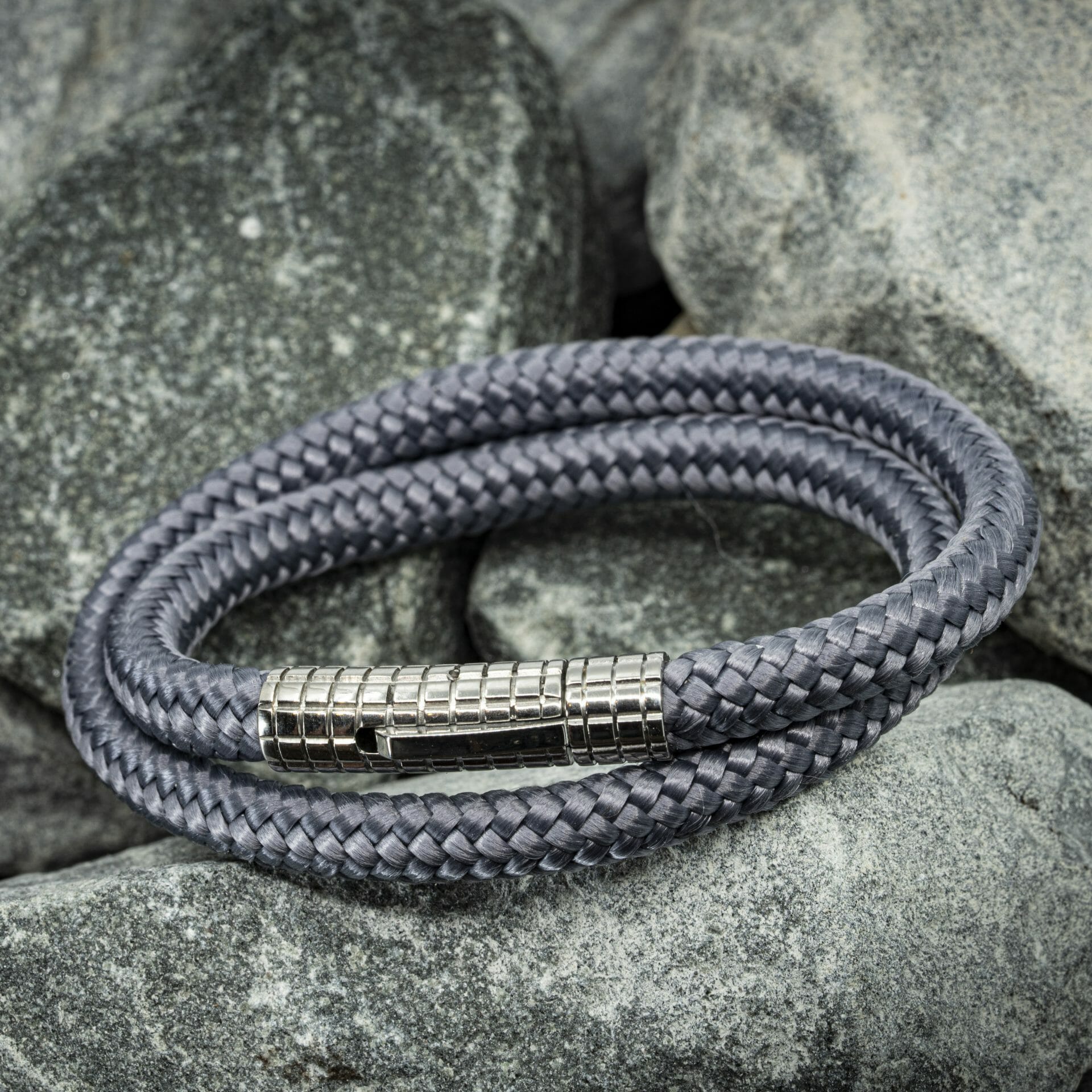 Navy™ Armband – Granaat & Grijs Touw