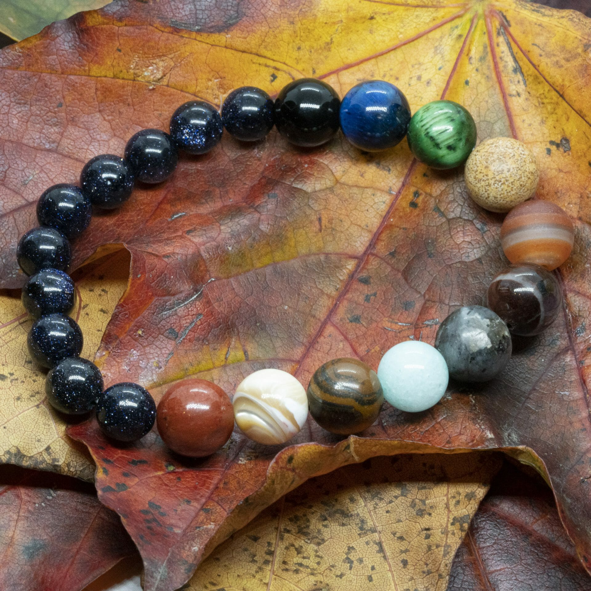 Zonnestelsel & Universum | Large 8 & 10mm Edelsteen Kralenarmband