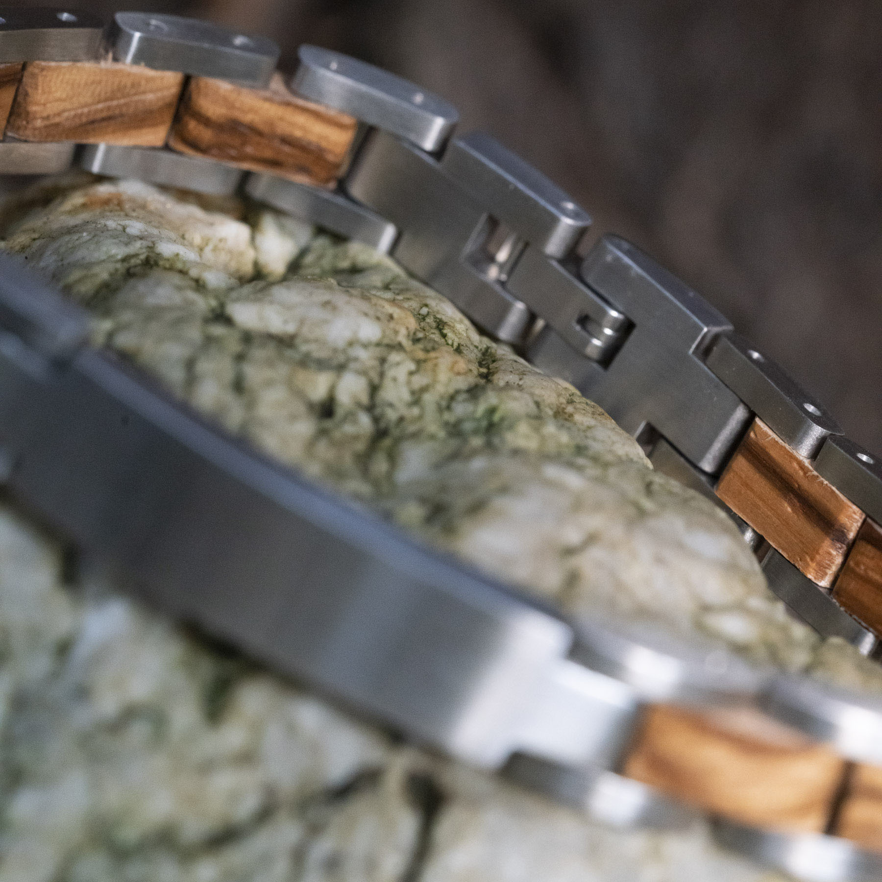 TimberWood Prestige – Graveerbare Zebrano Houten Armband